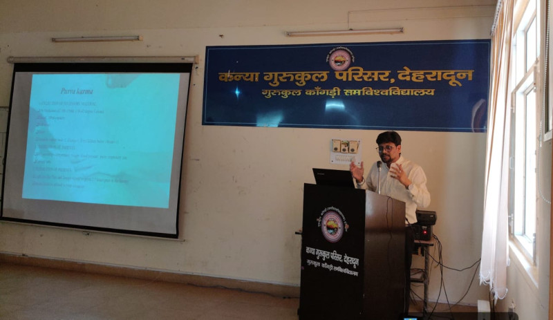 Seven-Day Workshop on Yoga & Alternative Medicine Begins in Dehradun