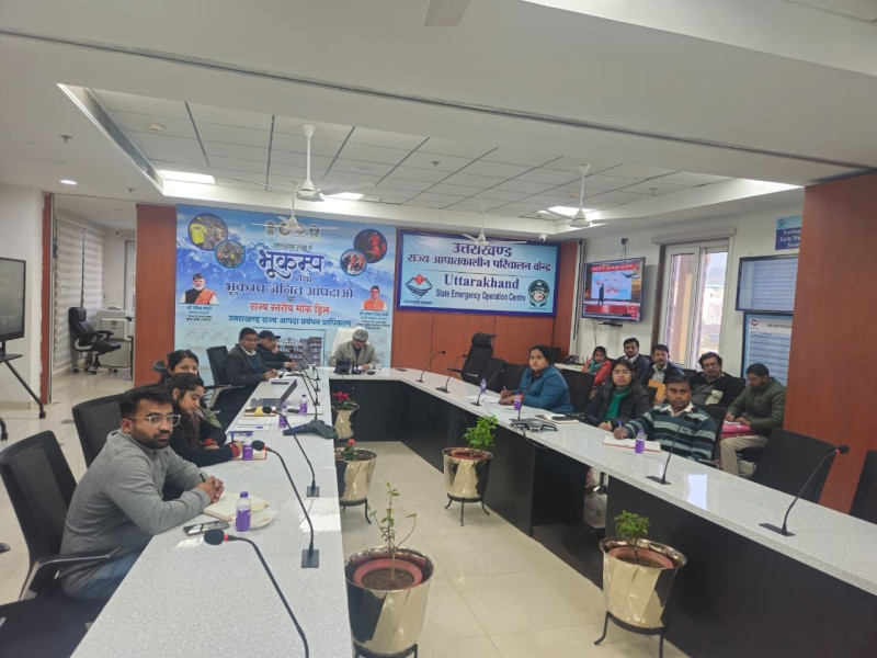 Disaster Management Secretary Reviews Rain and Snowfall Situation Across Uttarakhand