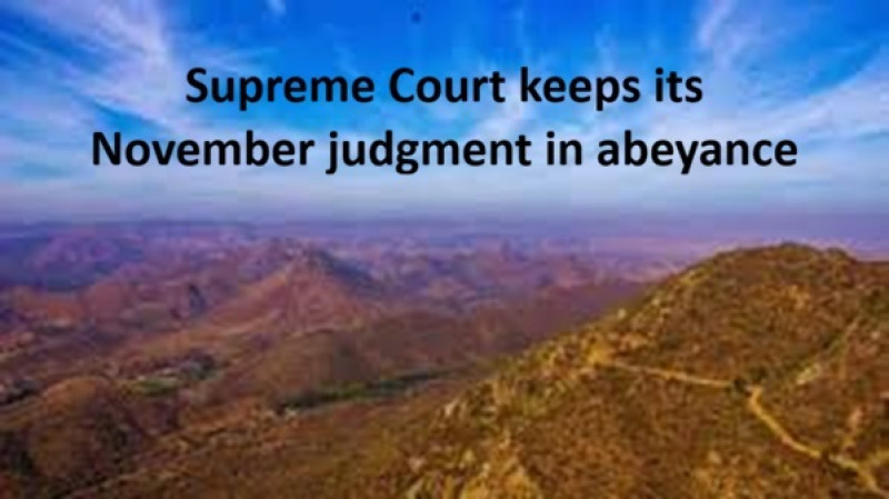 ​​​​​​​Supreme Court Halts Its Own Aravalli Order, Seeks Clarity from Centre