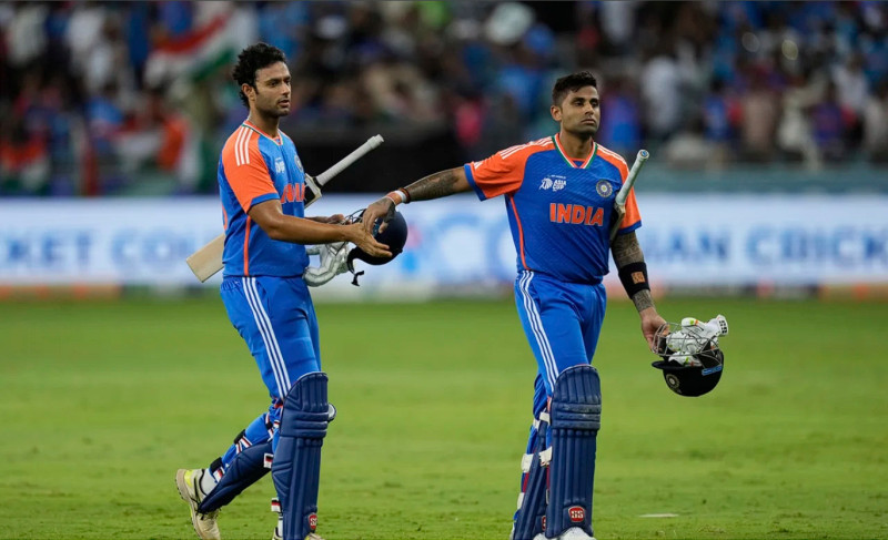 No Handshake पर बिलबिलाया पाकिस्तान, टीम इंड‍िया के खिलाफ ACC से कंप्लेन, मैच रेफरी पर निकाली भड़ास!